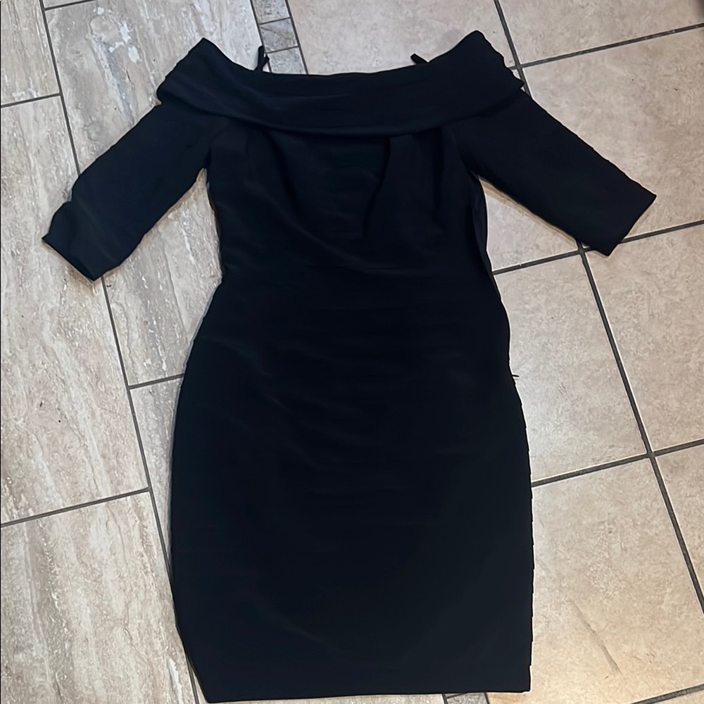 Adrianna Papell Black Off-Shoulder Bodycon Dress